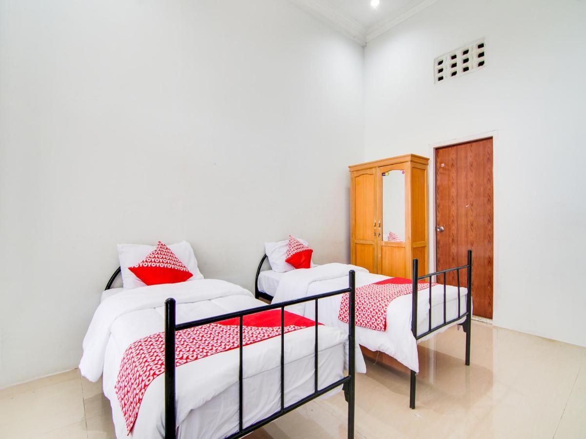 Oyo 91514 Gedung Putih Syariah Hotel